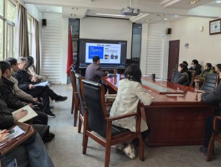 外国语学院开展混合式课程建设培训会